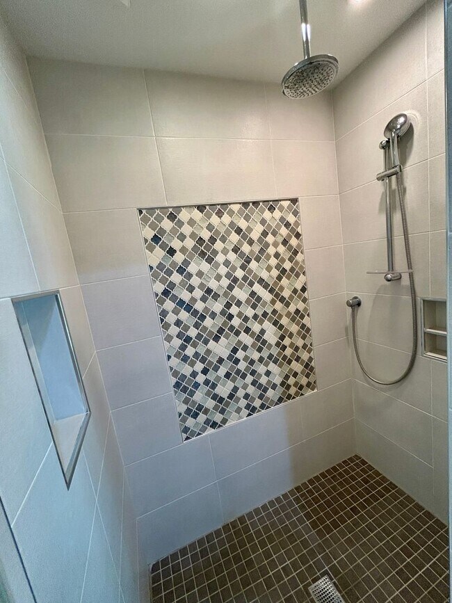 Building Photo - Modern Oasis with Pool and prime Almaden L...