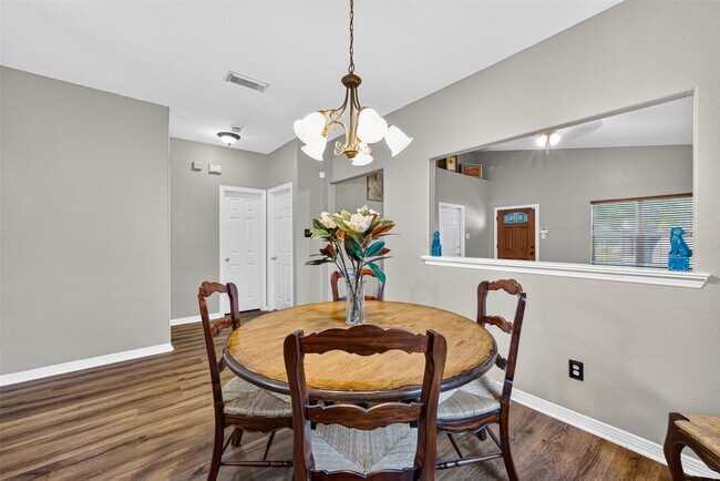Building Photo - 21310 Sweet Grass Ln