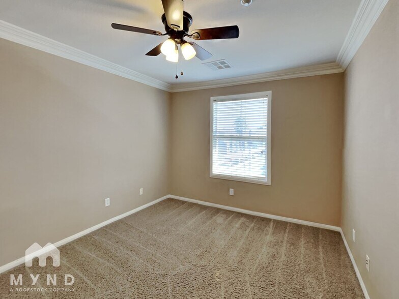 Building Photo - 8932 Dorrell Ln