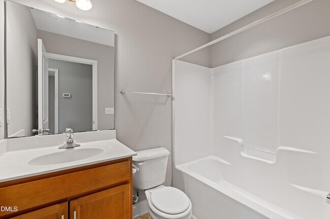 Building Photo - 188 Outwater Ridge Dr