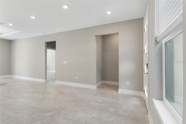 Building Photo - 1813 Greenley Cir