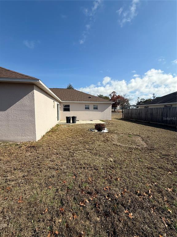 Building Photo - 12052 Villa Rd