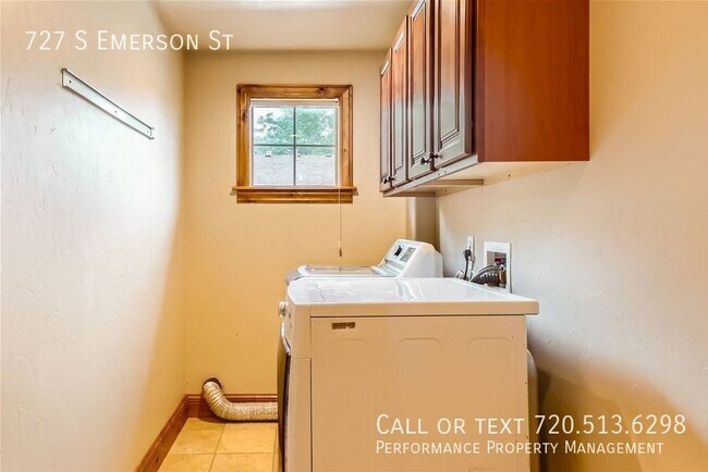 Building Photo - 727 S Emerson St