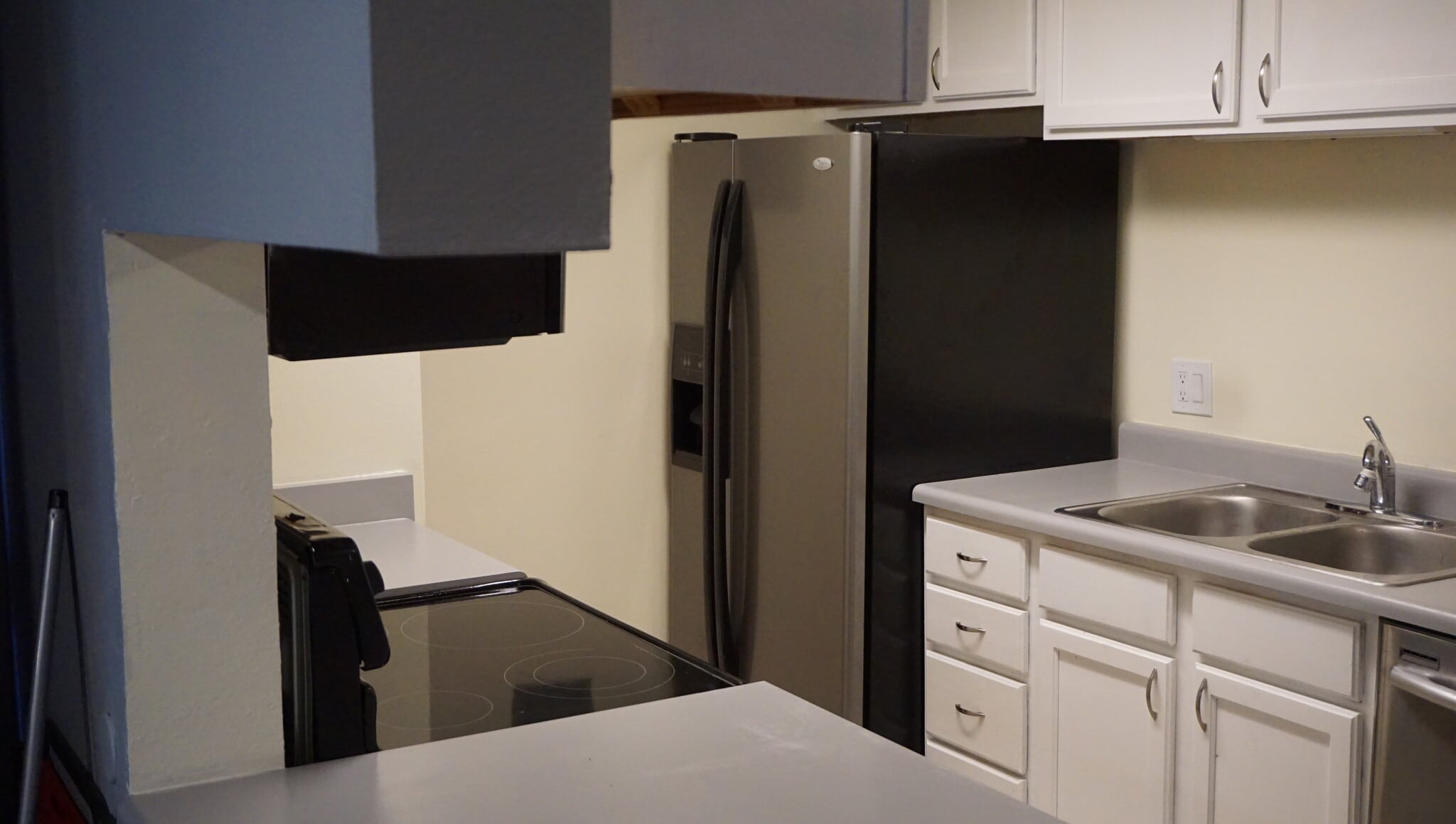 In-door ice and water - 4400 S Quebec St