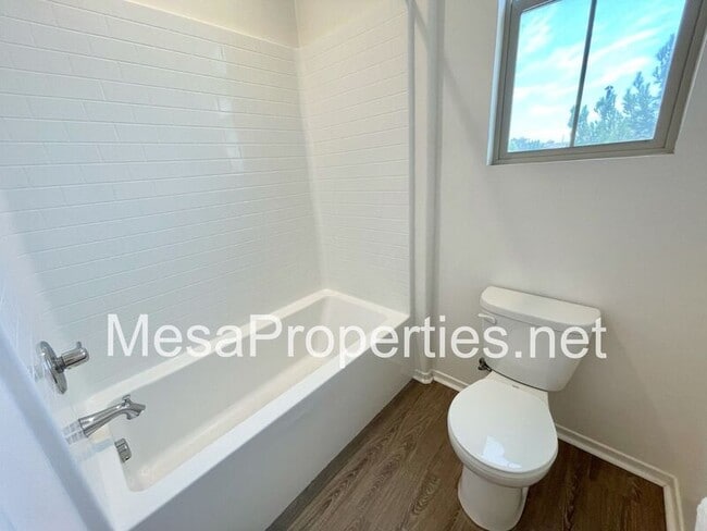 Building Photo - 3230 E Yountville Dr