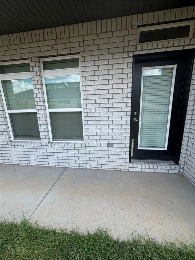 Building Photo - 471 Azurite Rd