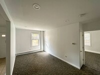 Building Photo - 35 Terrace Dr
