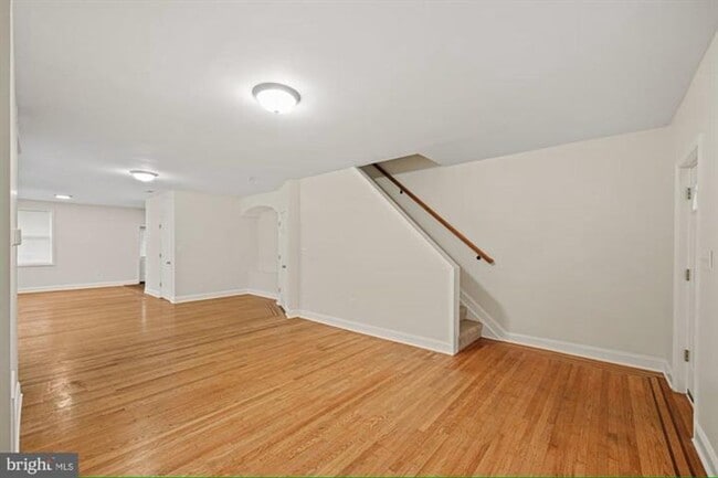 Building Photo - Available Now- Beautiful 3 Bedroom, 2 Bath Home in Baltimore, MD!