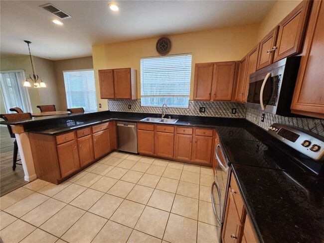 Building Photo - 3913 Roswell Pl