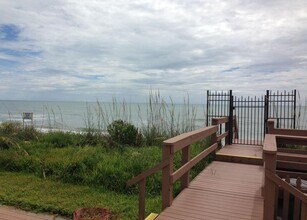 Building Photo - 199 Florida A1A
