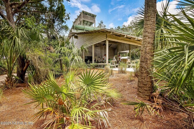Building Photo - 426 Beachside Pl