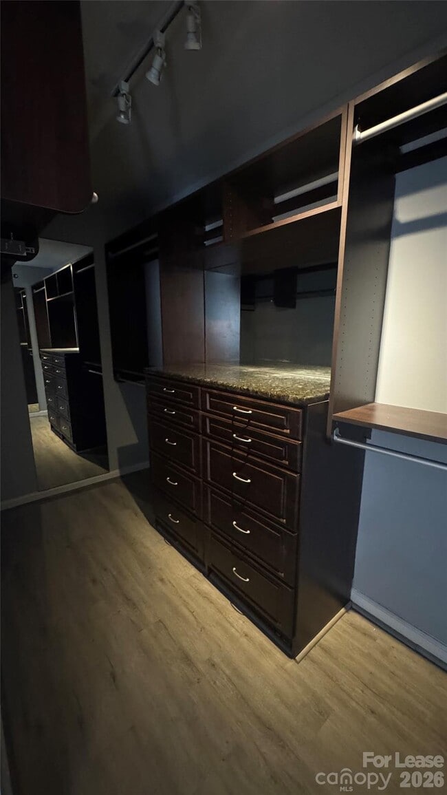 Building Photo - 11814 Chelton Ridge Ln