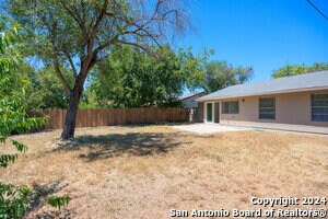Building Photo - 6010 Castle Hunt Dr