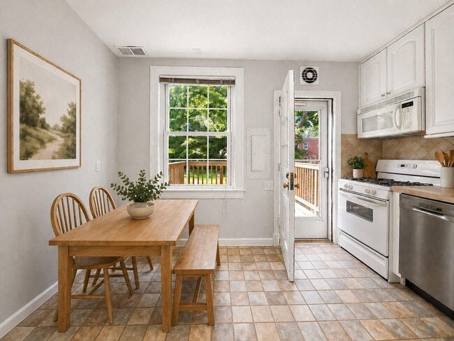 Building Photo - 1030 S Barton St