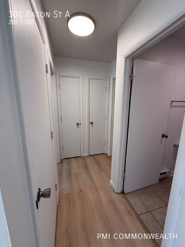 Building Photo - 301 Paton St