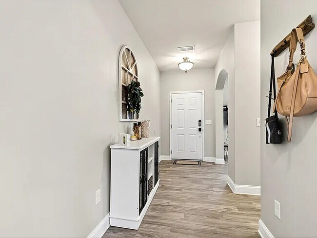 Building Photo - Earn Wealth While Leasing – Like a Homeowner – Lease to Own