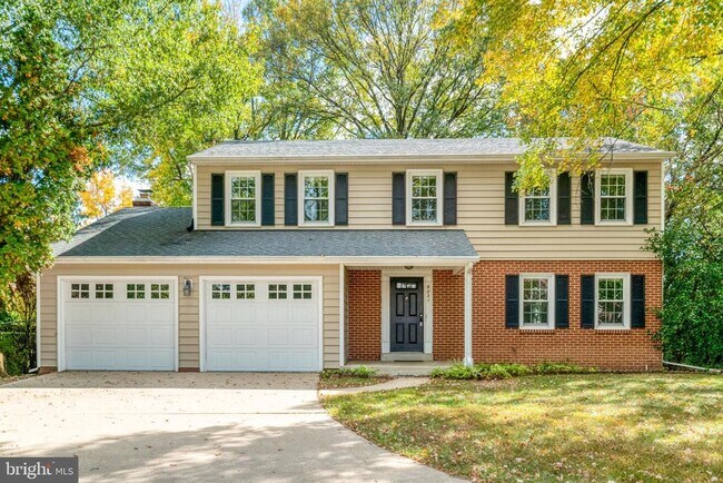 Building Photo - 6031 Mayfair Ln