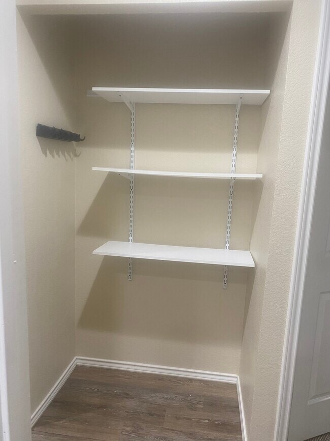 Storage Area in Hallway - 2225 Lavern St