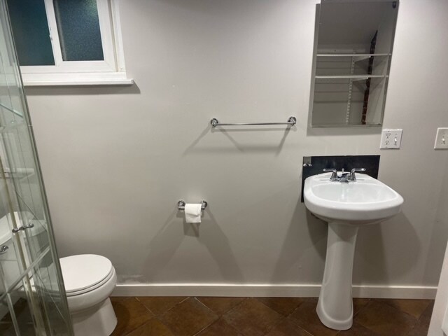 basement bathroom - 2918 N Gaylord St