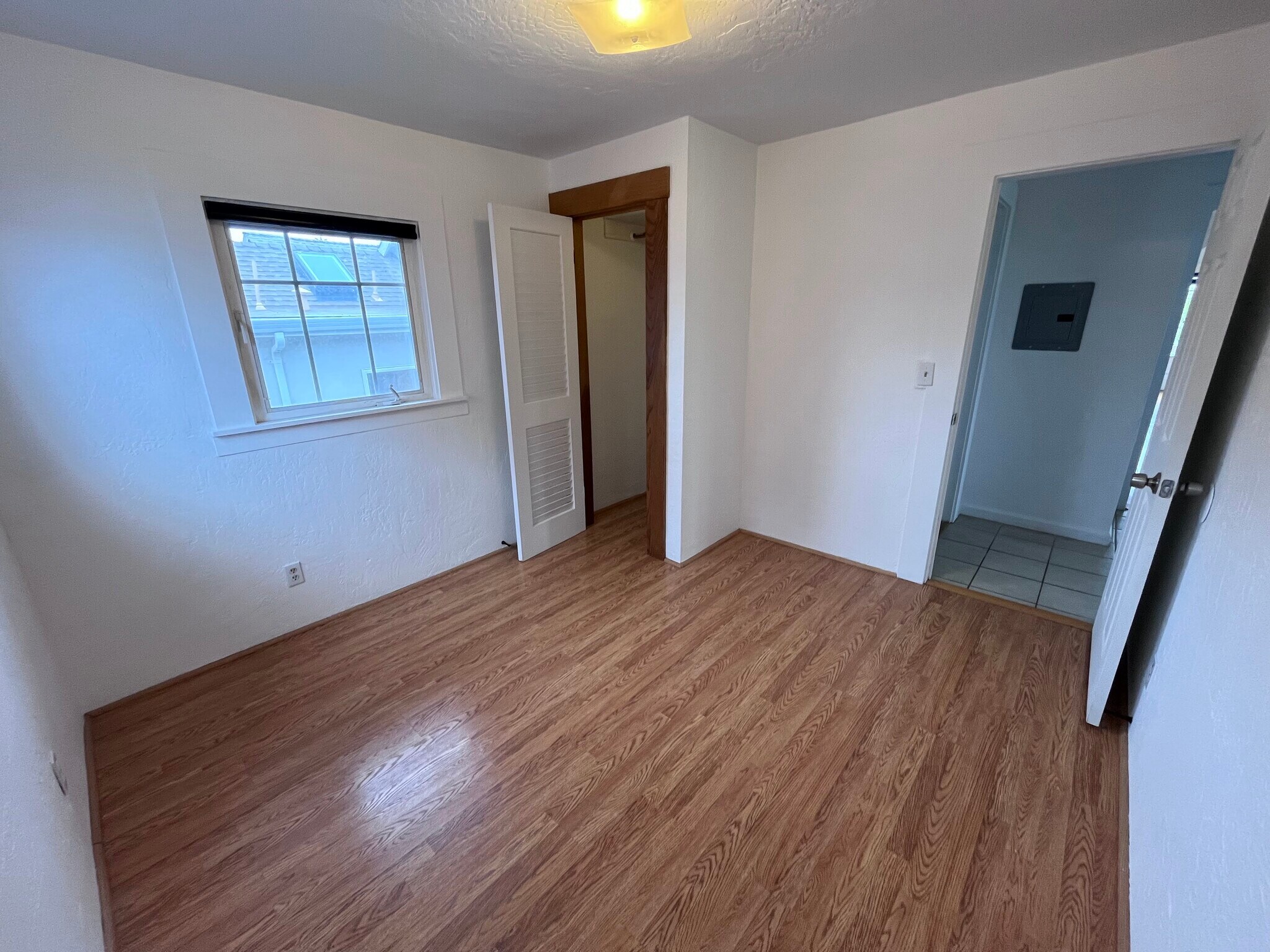 Building Photo - 1172 Ocean Ave