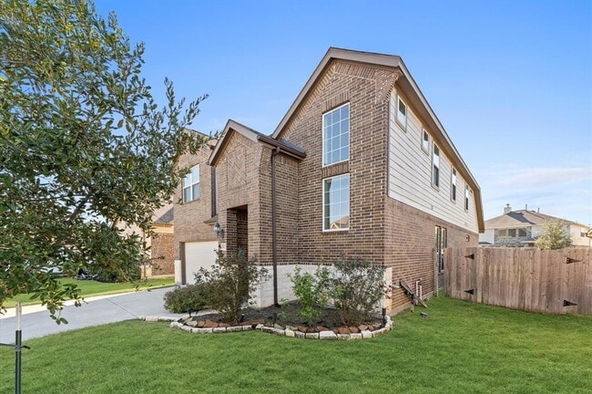 Building Photo - 31423 Elkcreek Bend Dr