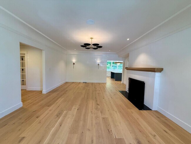Building Photo - 5 Monte Vista Ave