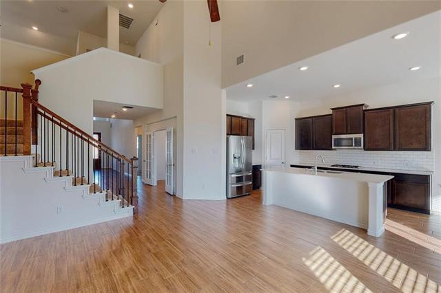 Building Photo - 10143 Prairie Dr