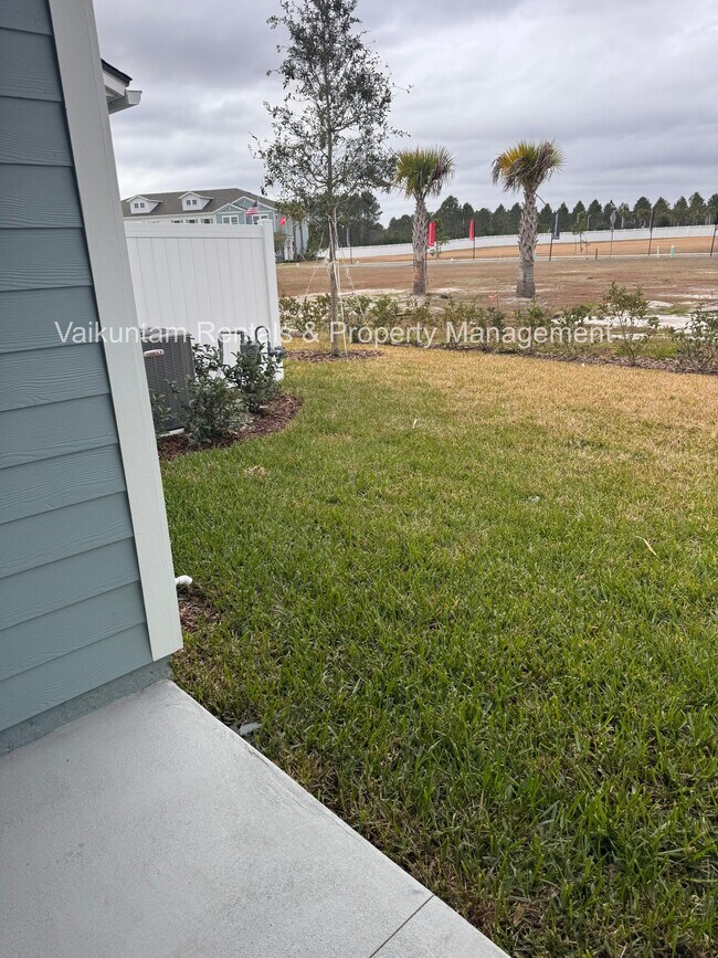 Building Photo - 91 Silver Myrtle Ct