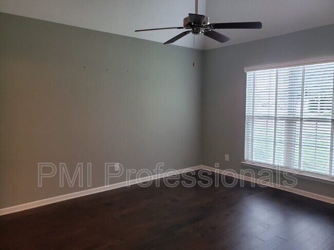 Building Photo - 2293 Cason Ln