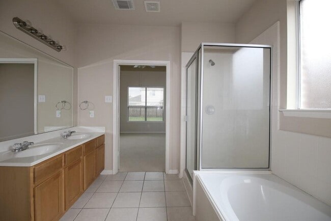 Building Photo - 25215 Calico Woods Ln