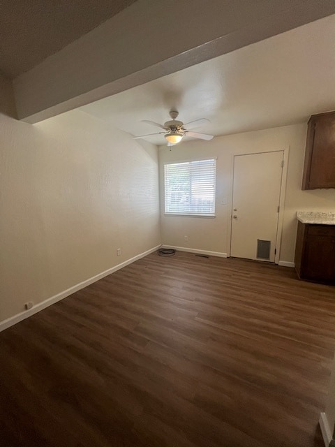 Building Photo - 39 Santos Way