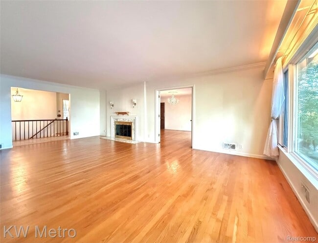 Building Photo - 1448 Inwoods Cir