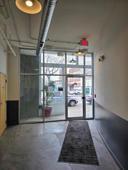 Building Photo - 1011 W Marshall St