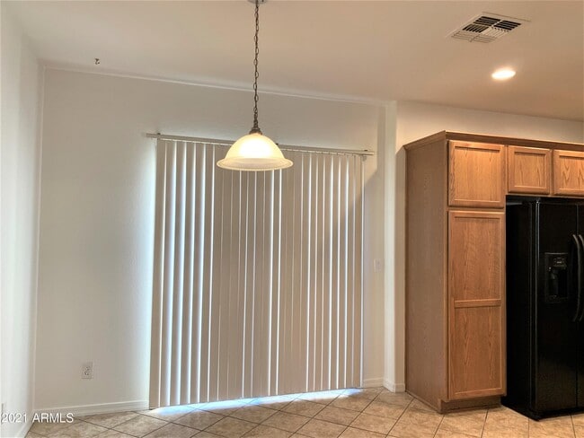 Building Photo - 41359 N Globe Ct