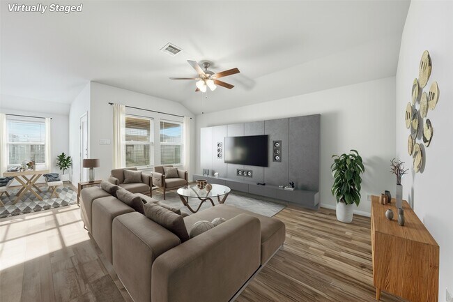 Building Photo - 7035 Toluca Dr