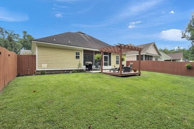 Building Photo - 3811 Napa Dr