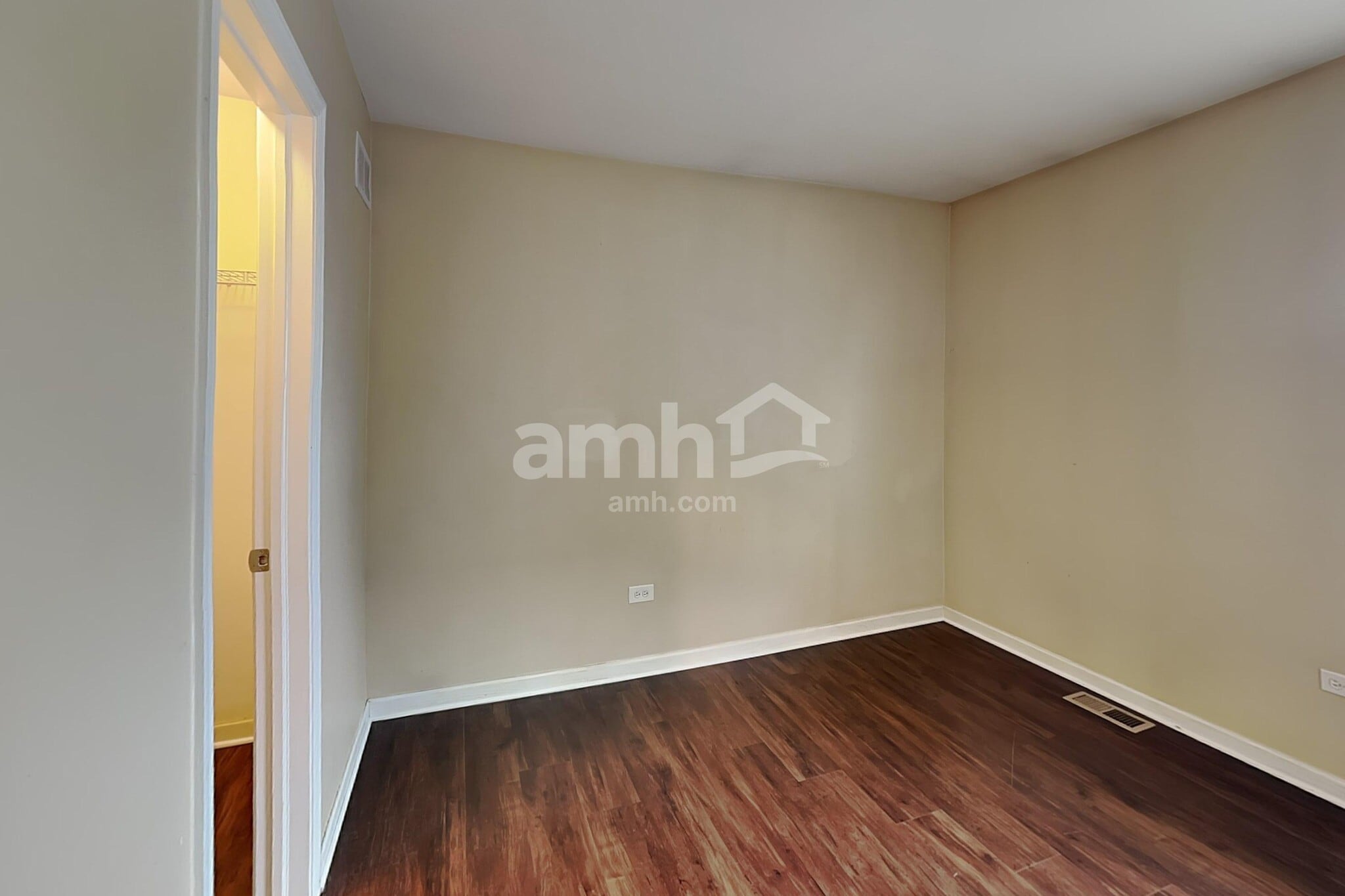 Building Photo - 5301 Sunmeadow Dr