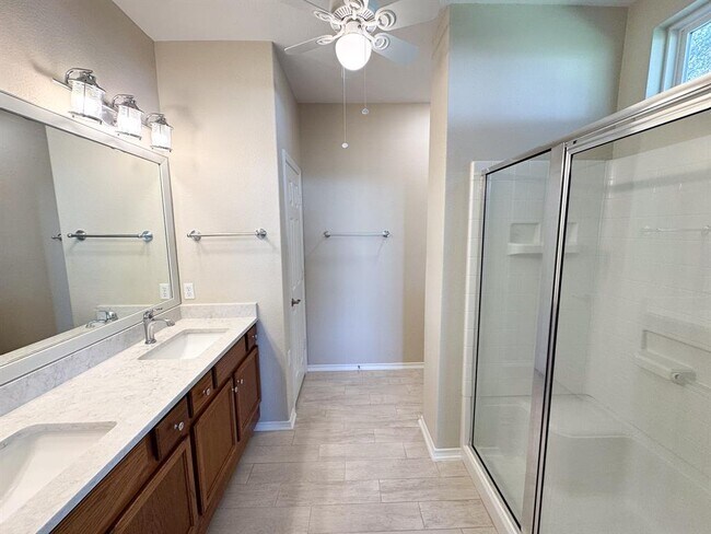 Building Photo - 100 Sunbird Ct
