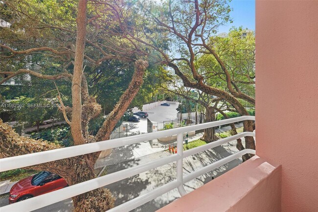 Building Photo - 2801 Florida Ave