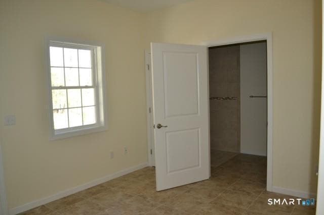 Building Photo - 18 Oak Branch Dr