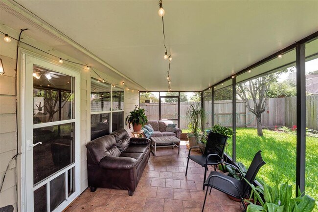 Building Photo - 2633 Brown Pelican Ln