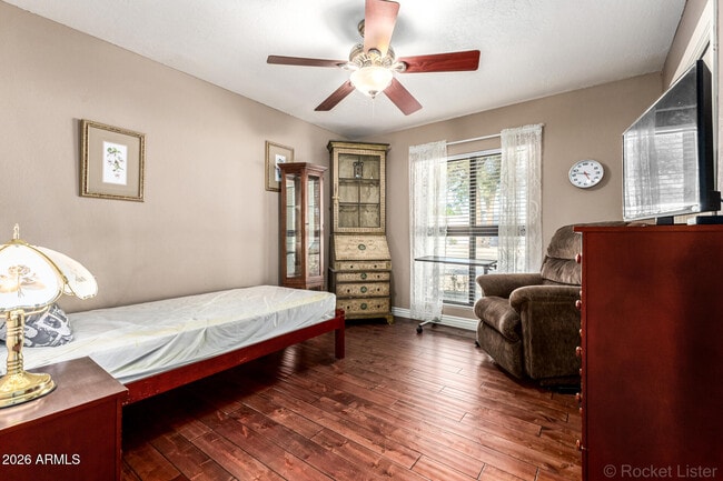 Building Photo - 11051 N 44th Ct