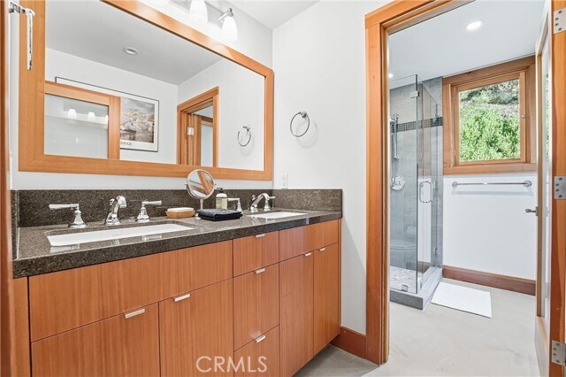 Building Photo - 329 Boca Del Canon