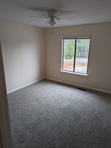 Front bedroom view from stairs - 251 Knight Dr