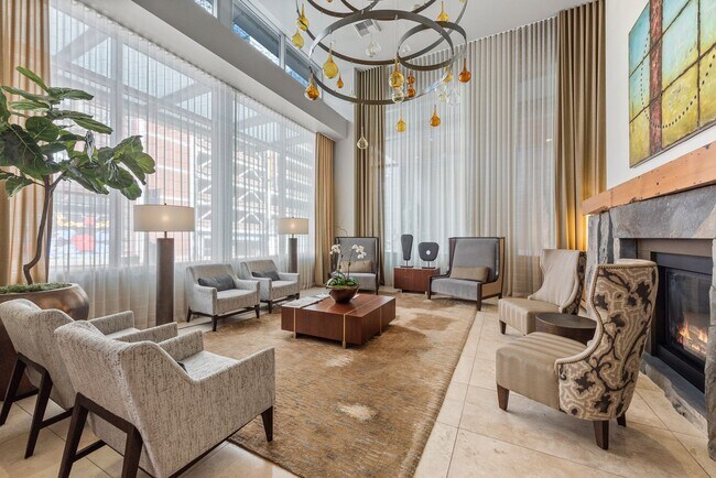 Building Photo - Luxury 2 Bed 1.75 Bath Furnished Downtown Seattle Condo with Stunning Views