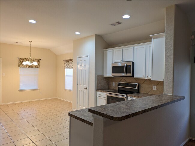 Building Photo - 12414 Teton Peak Way