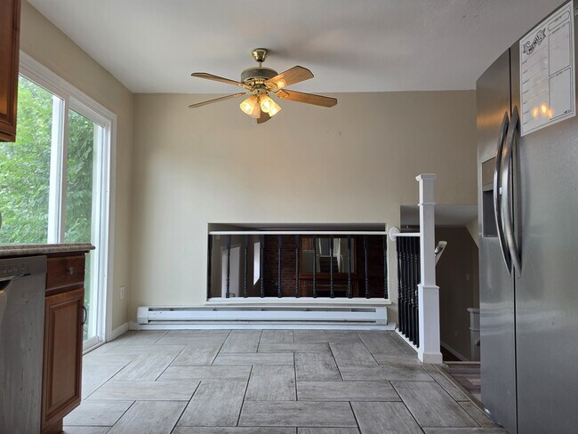 Building Photo - 11186 Forest Ave