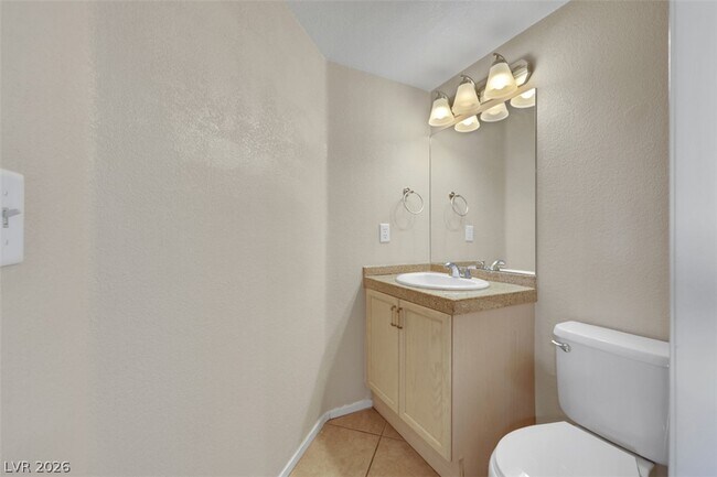 Building Photo - 2600 Pebblegold Ave
