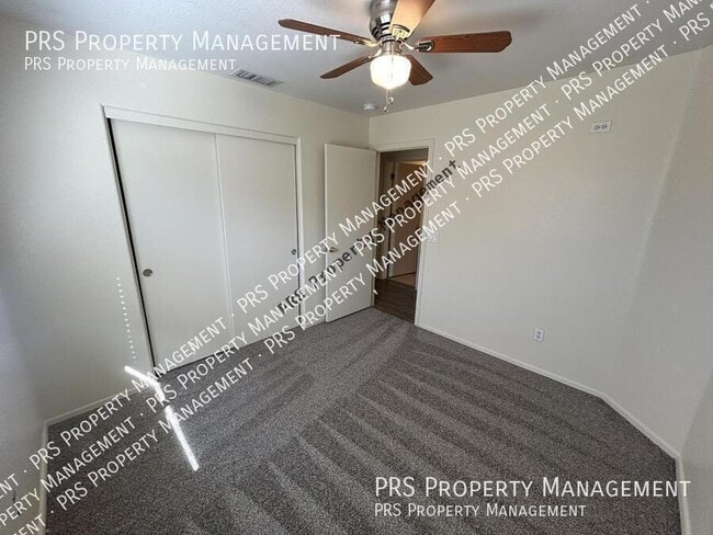Building Photo - 51 N Del Pueblo Pl