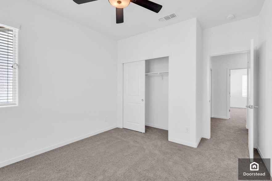 Building Photo - 6001 Firelight Dr